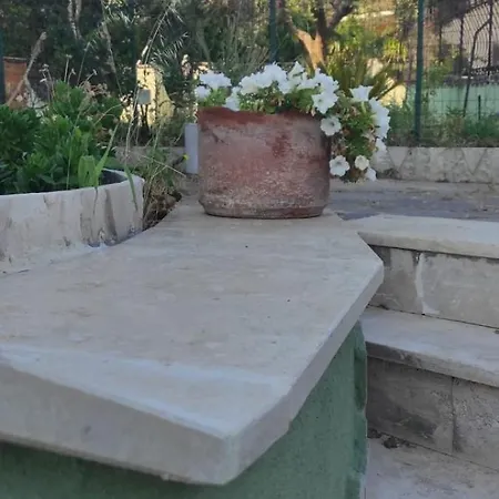 Al House Kır Evi *